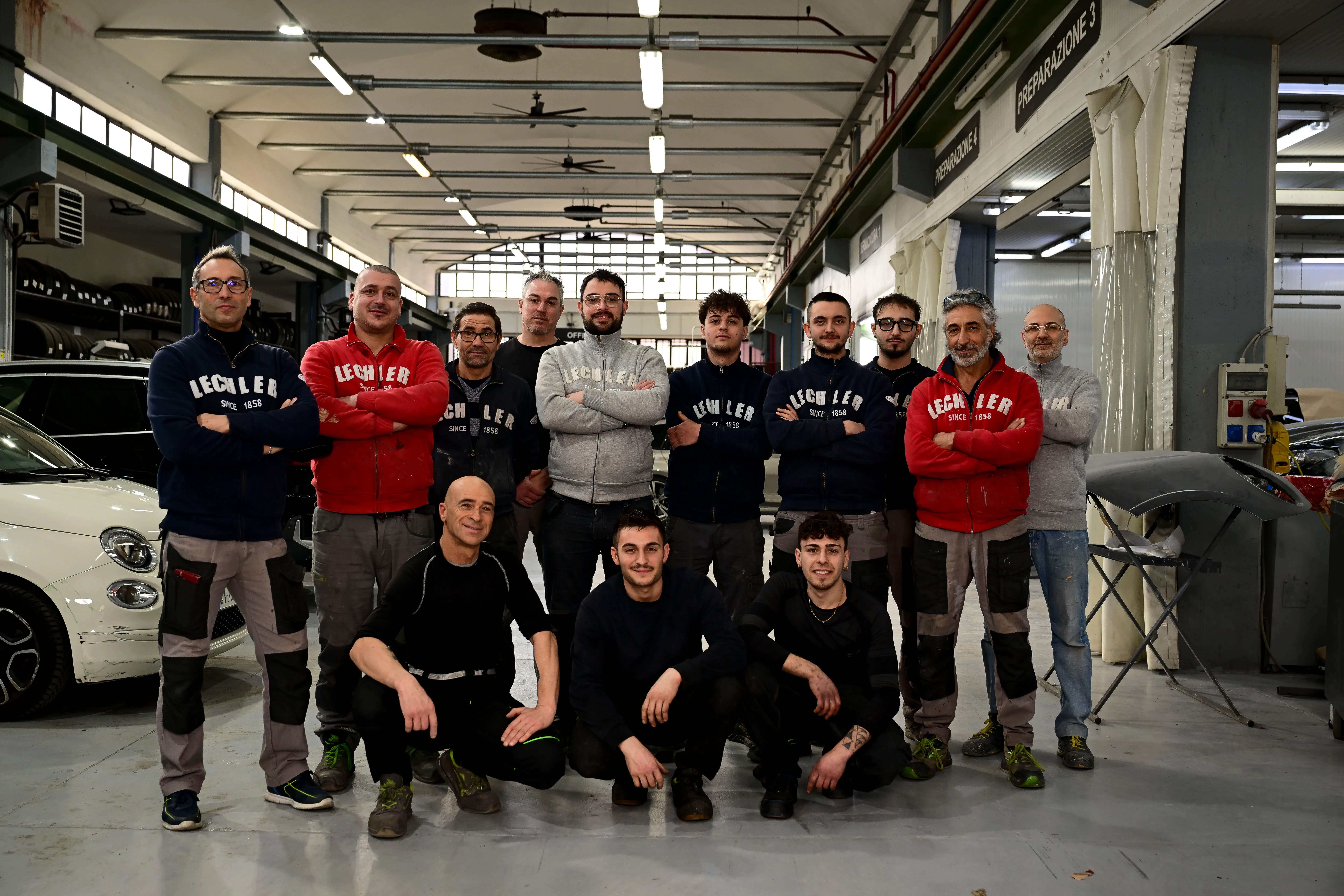 Il team Real Car accoglie i clienti a Desio